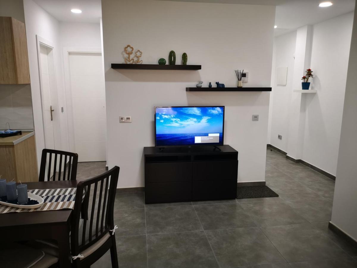 65m² 2 slaapkamer, 2 privé badkamer Appartement in Adeje Costa Adeje  Buitenkant foto