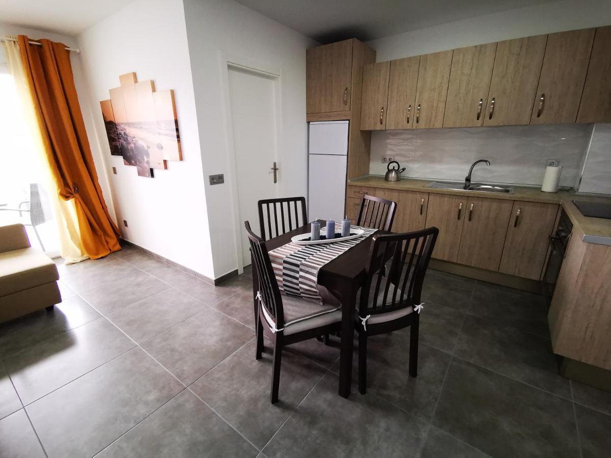 65m² 2 slaapkamer, 2 privé badkamer Appartement in Adeje Costa Adeje  Buitenkant foto