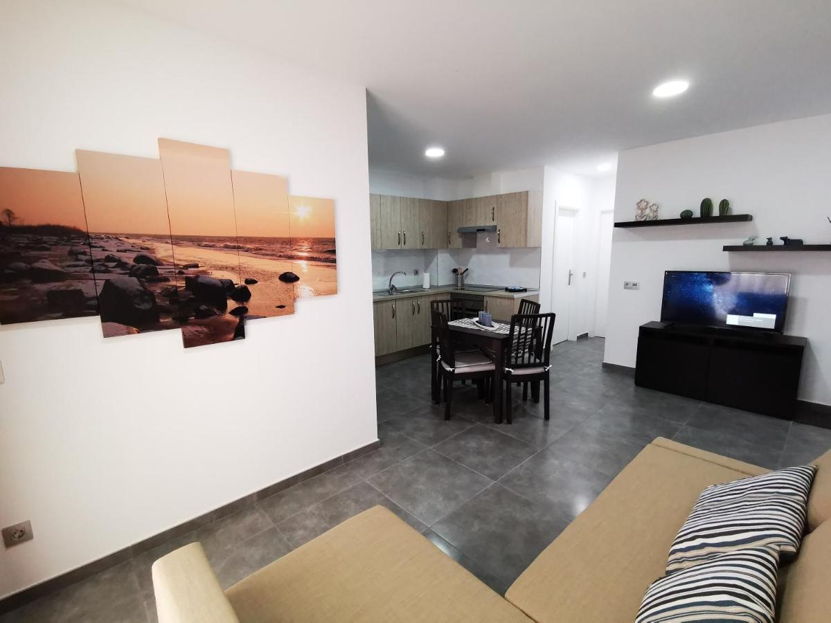 65m² 2 slaapkamer, 2 privé badkamer Appartement in Adeje Costa Adeje  Buitenkant foto