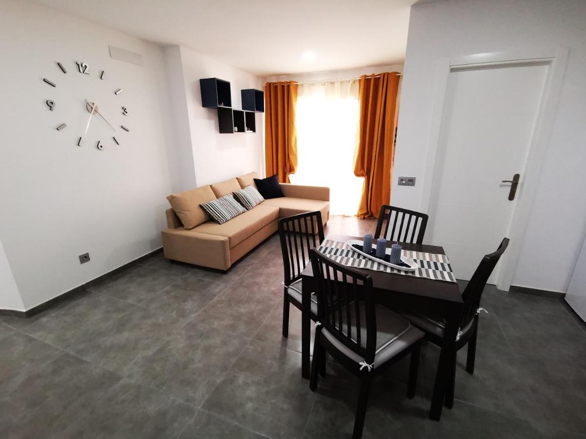 65m² 2 slaapkamer, 2 privé badkamer Appartement in Adeje Costa Adeje  Buitenkant foto